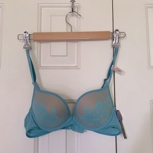AMBRIELLE -- Lace Bra